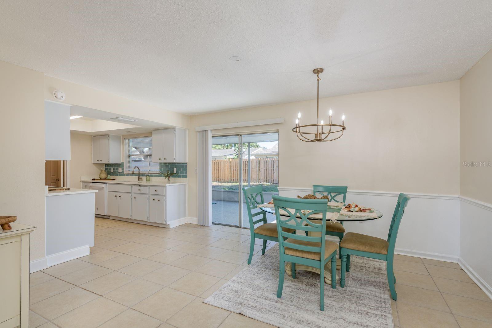 Image 5 of 35 For 2540 Southpointe Drive