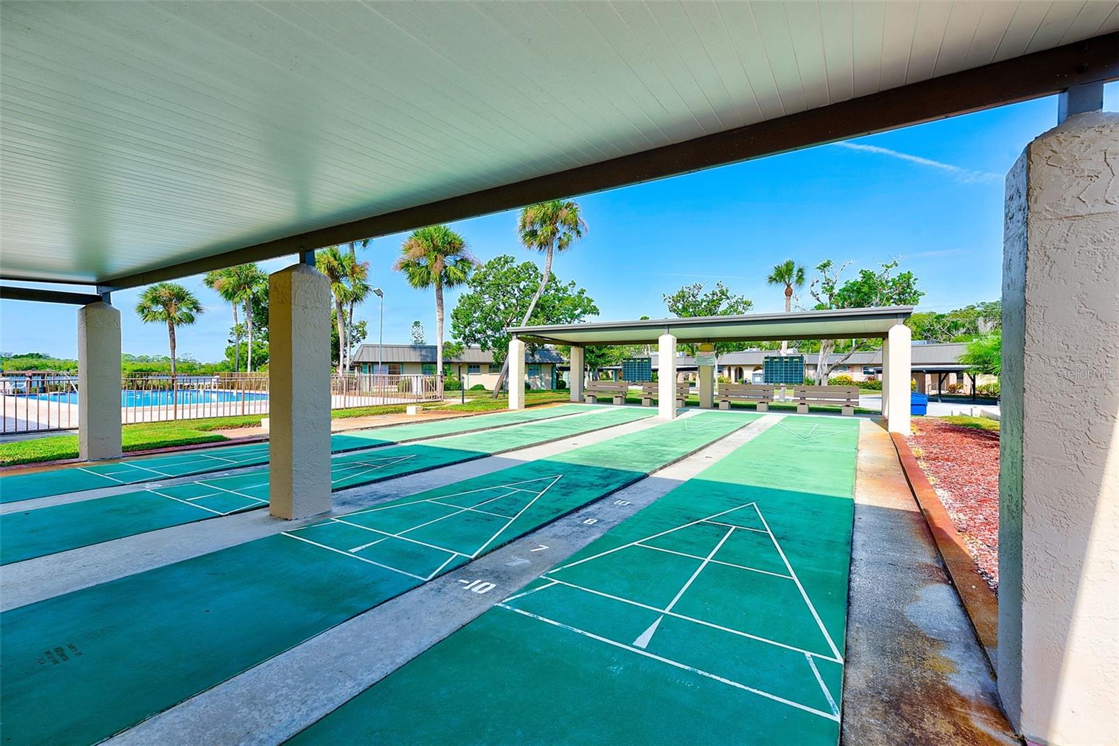 Image 37 of 42 For 4308 Summersun Drive