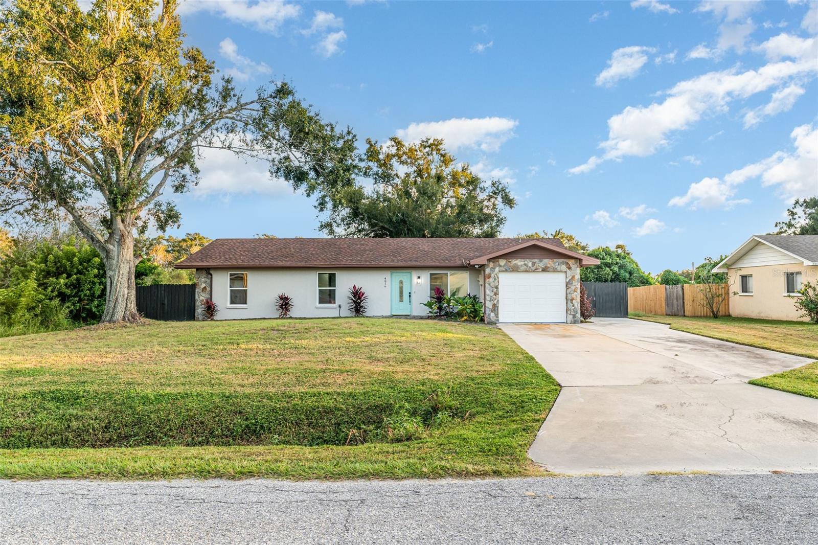 Details for 4616 34th Avenue E, BRADENTON, FL 34208