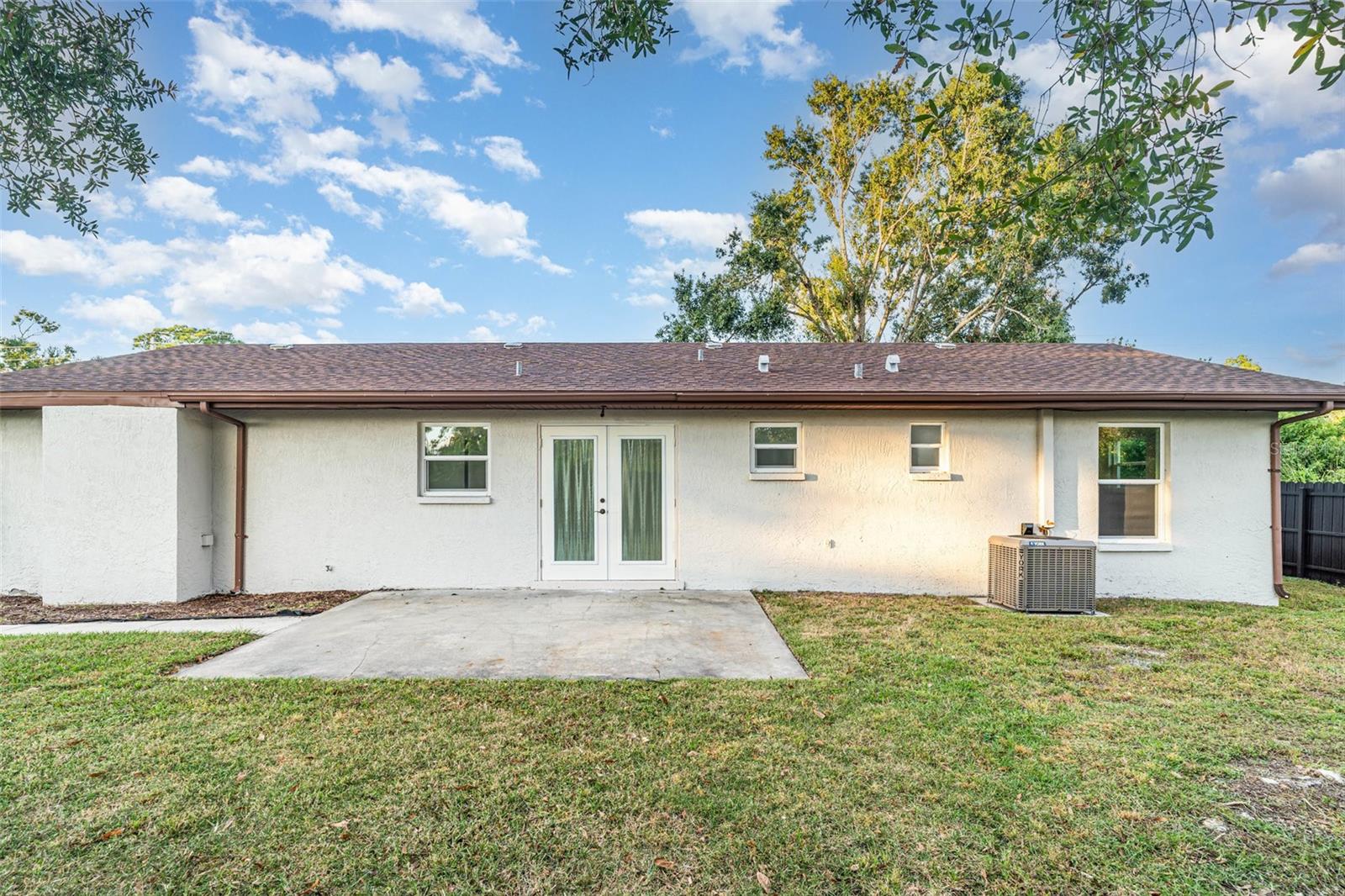 Image 31 of 33 For 4616 34th Avenue E