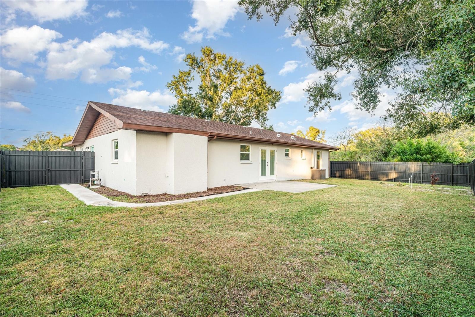 Image 32 of 33 For 4616 34th Avenue E