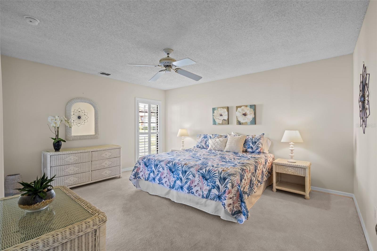 Image 4 of 17 For 1801 Lake Road 18b