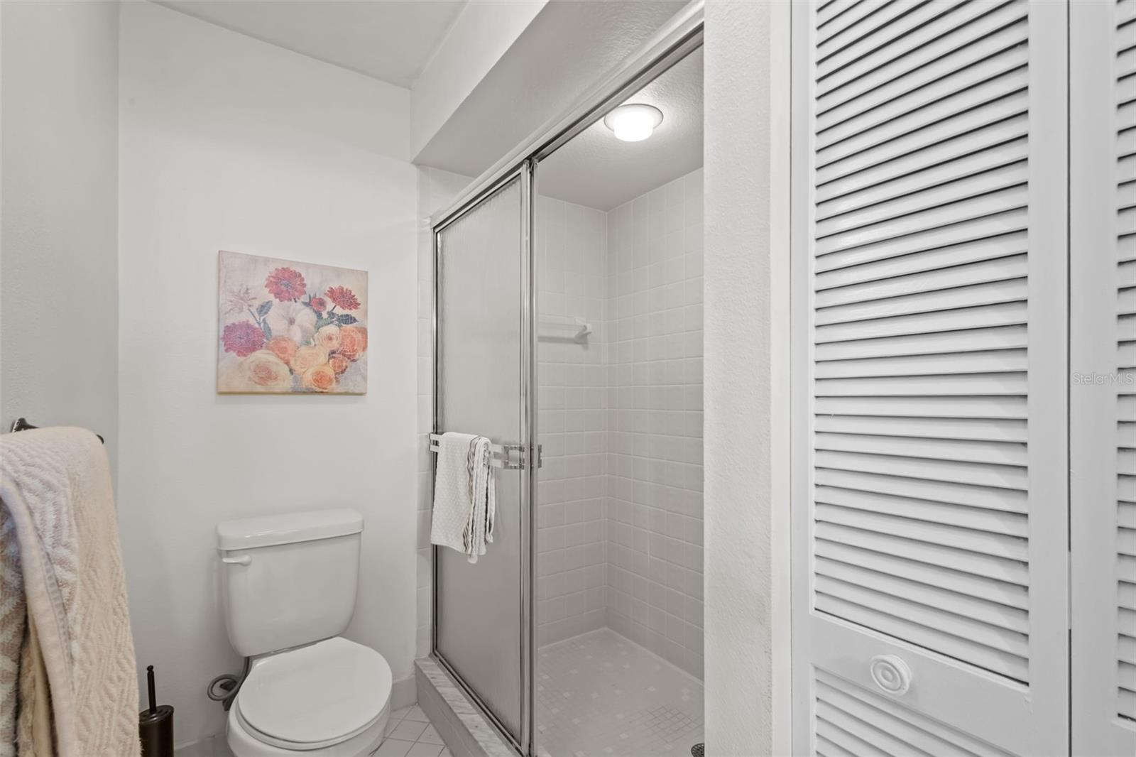 Image 7 of 17 For 1801 Lake Road 18b