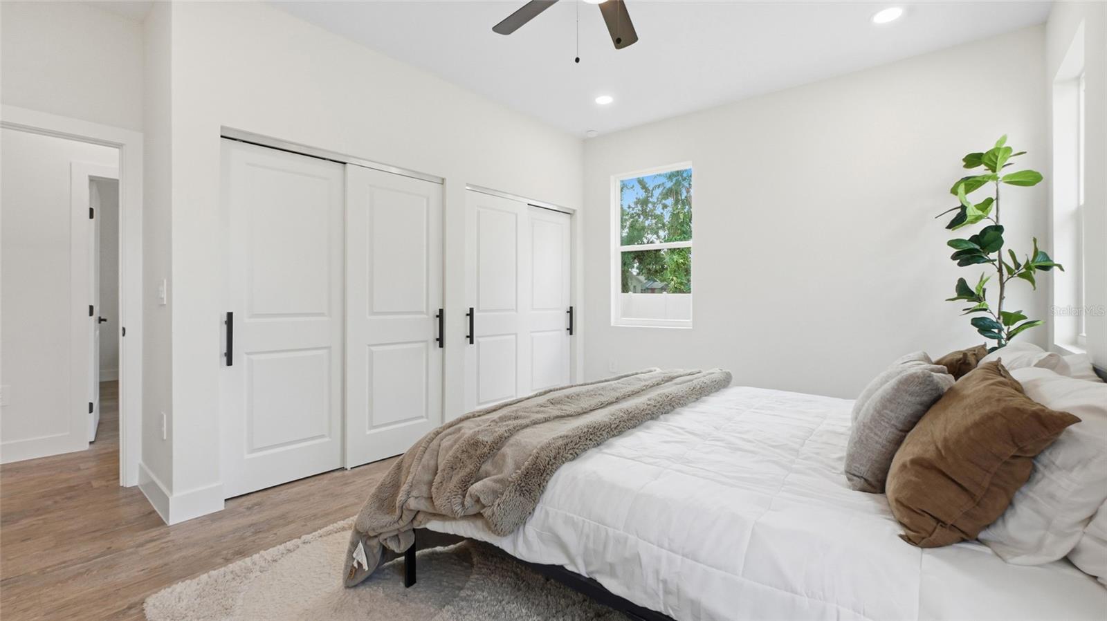 Image 17 of 32 For 4601 14th Avenue