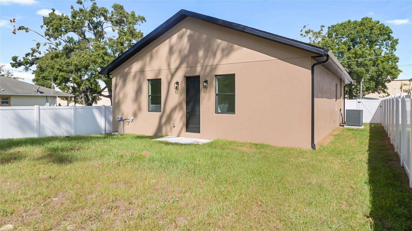 Image 28 of 32 For 4601 14th Avenue