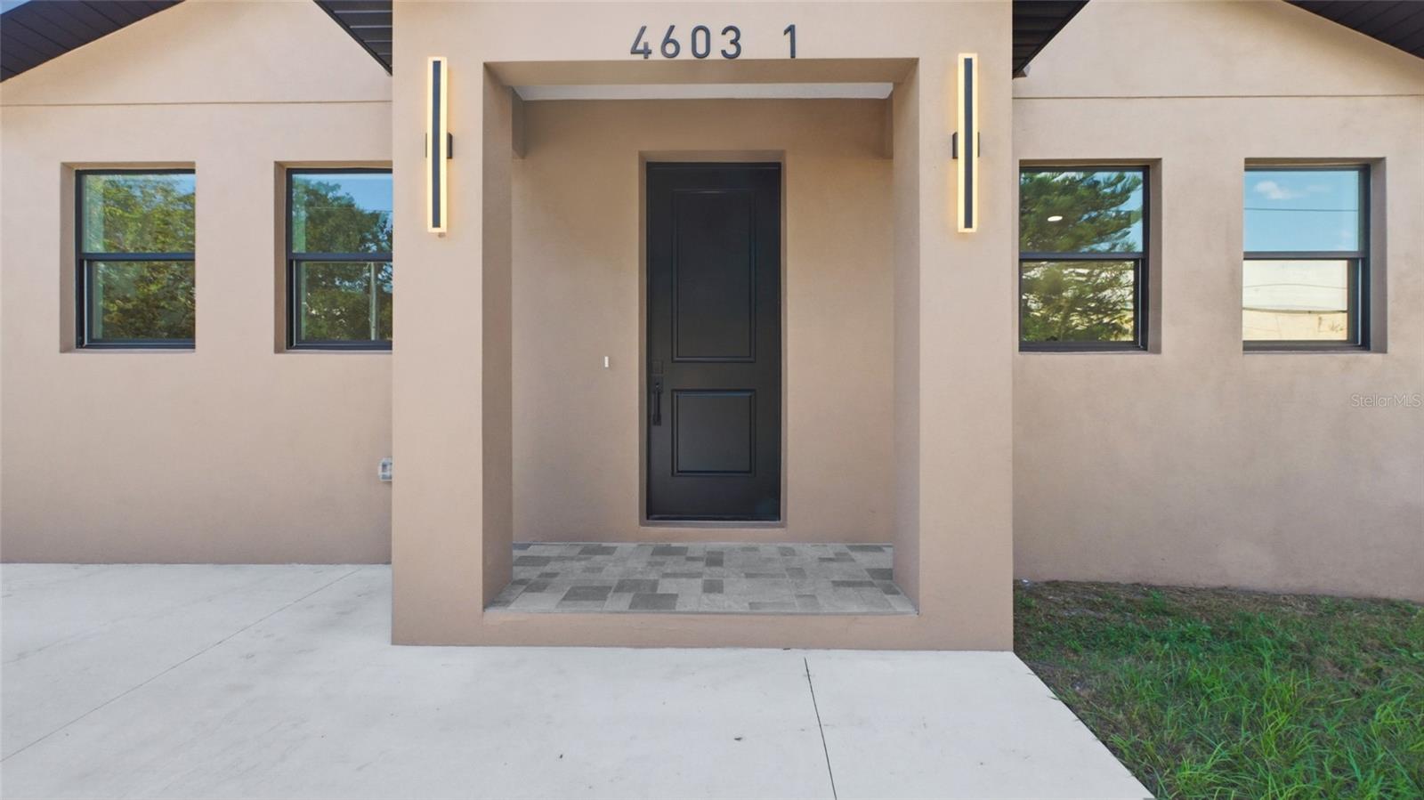 Image 5 of 32 For 4601 14th Avenue