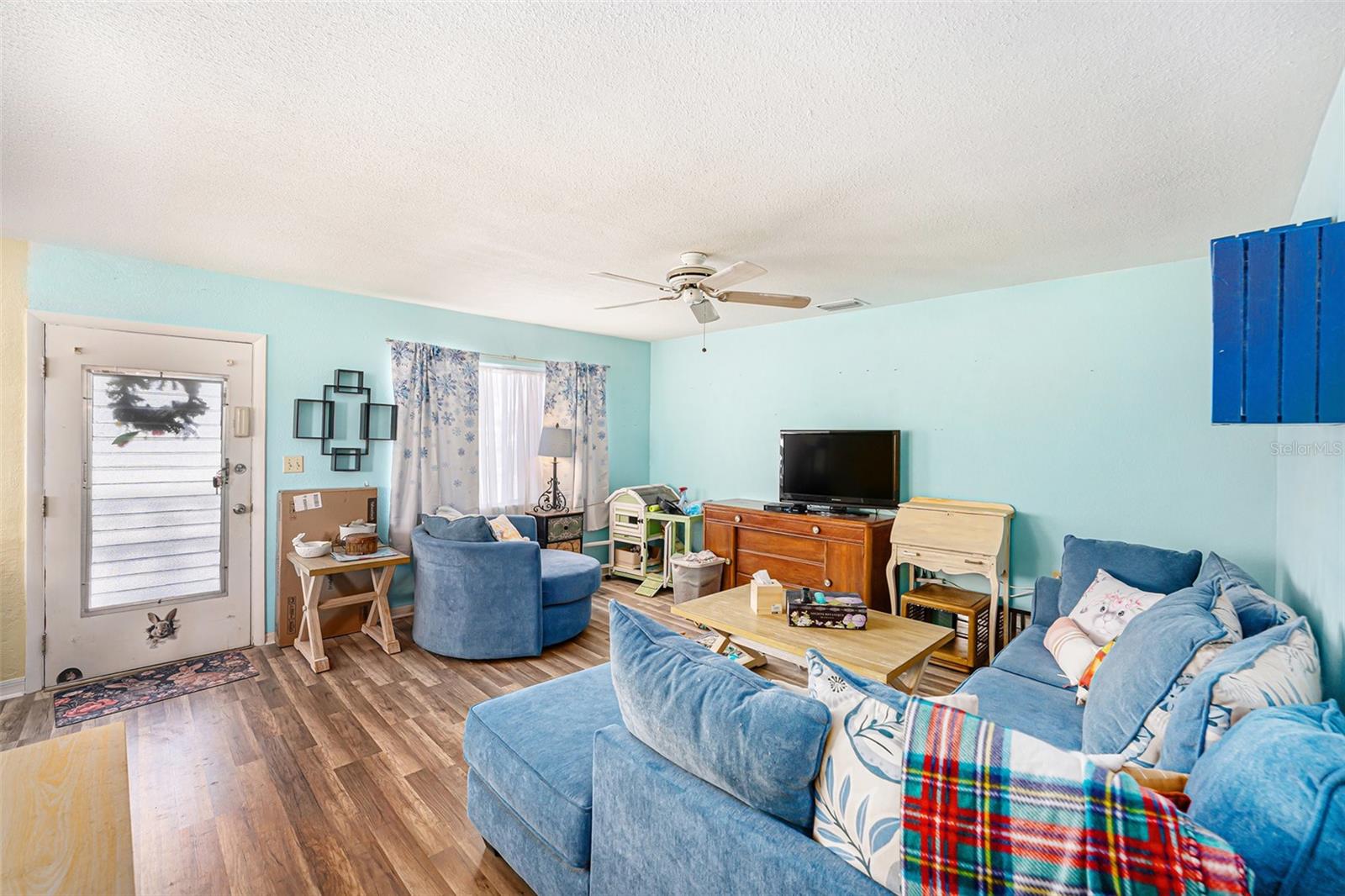 Image 10 of 30 For 8325 112th Street 201