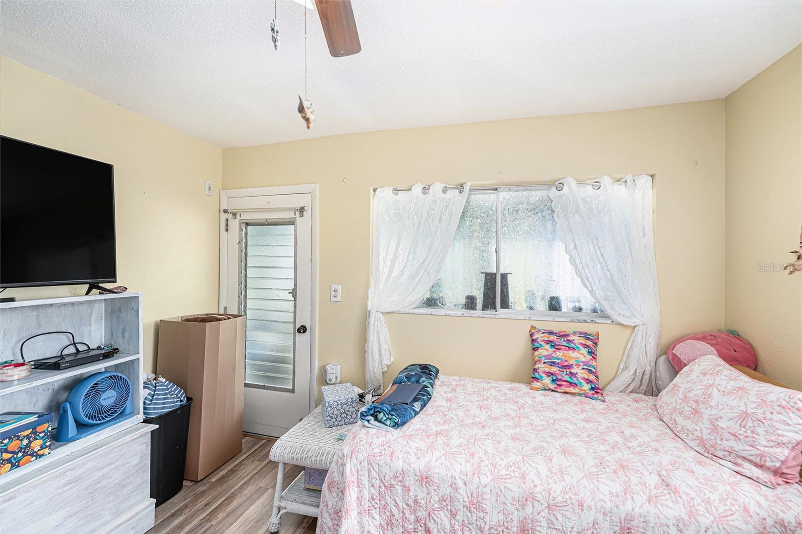 Image 21 of 30 For 8325 112th Street 201