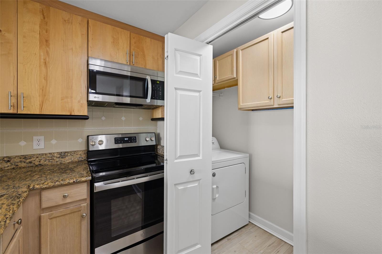 Image 11 of 39 For 345 Bayshore Boulevard 305