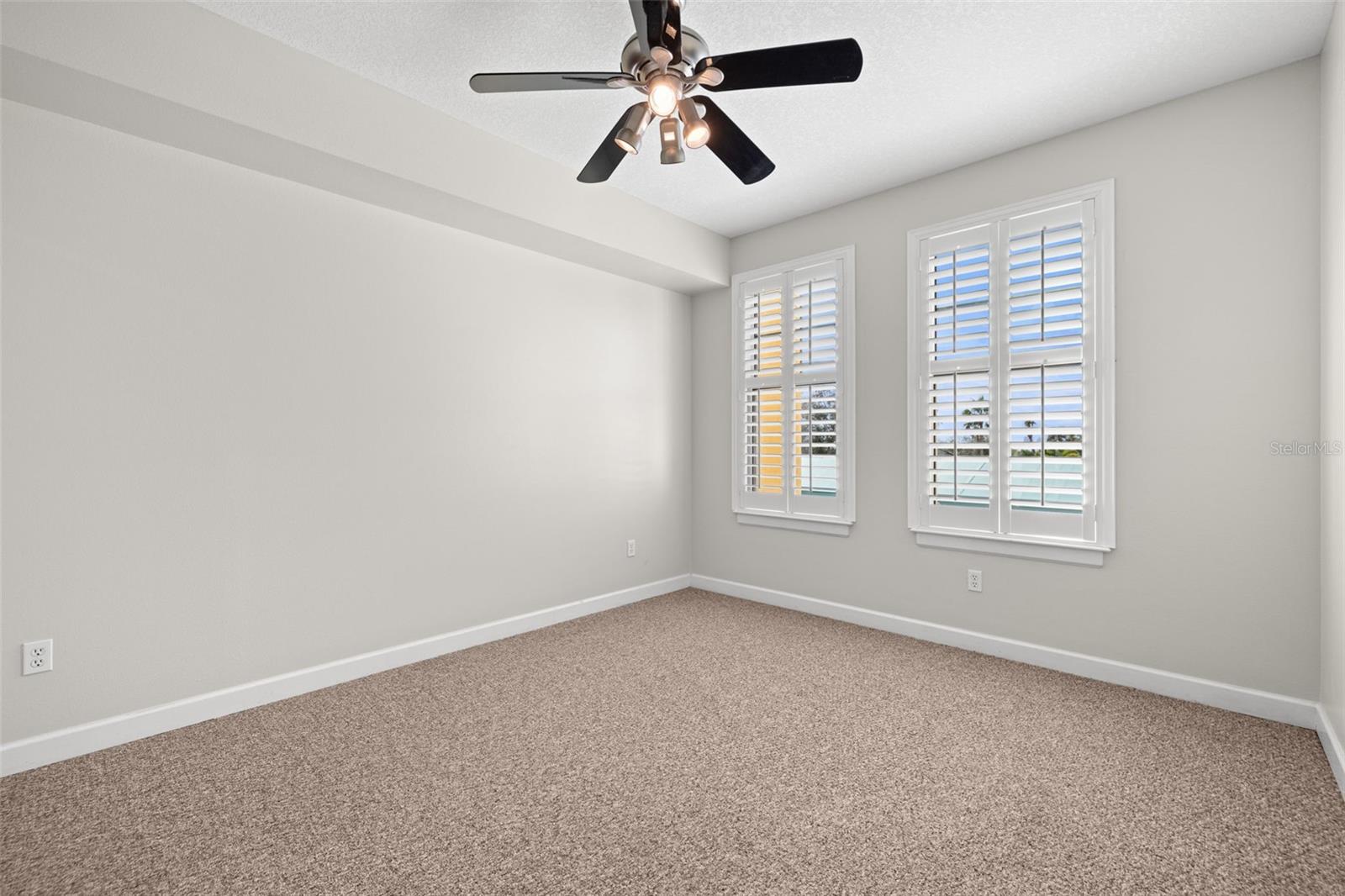 Image 21 of 39 For 345 Bayshore Boulevard 305