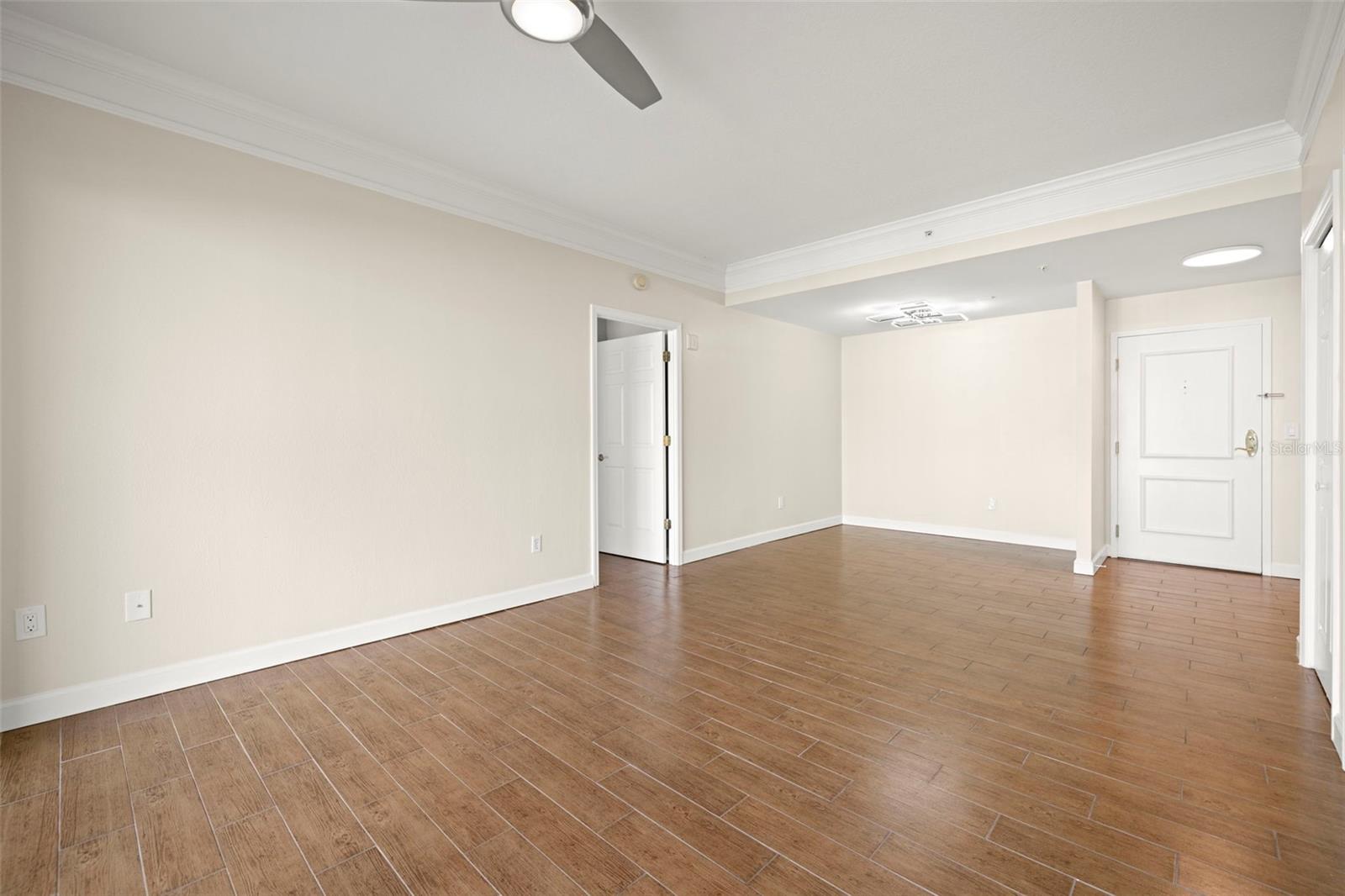 Image 10 of 40 For 345 Bayshore Boulevard 910