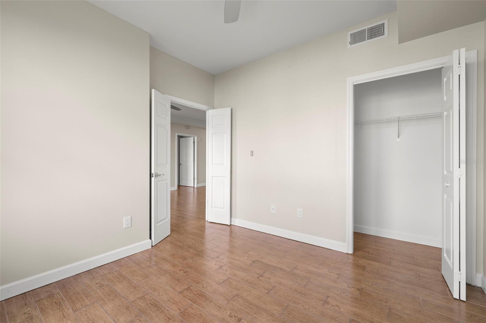 Image 26 of 40 For 345 Bayshore Boulevard 910