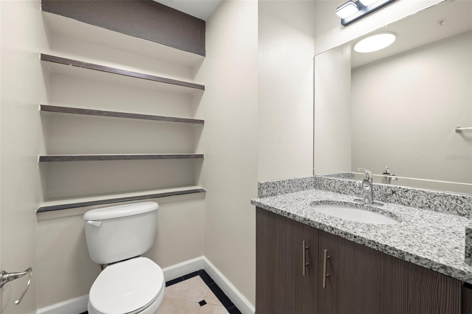 Image 27 of 40 For 345 Bayshore Boulevard 910