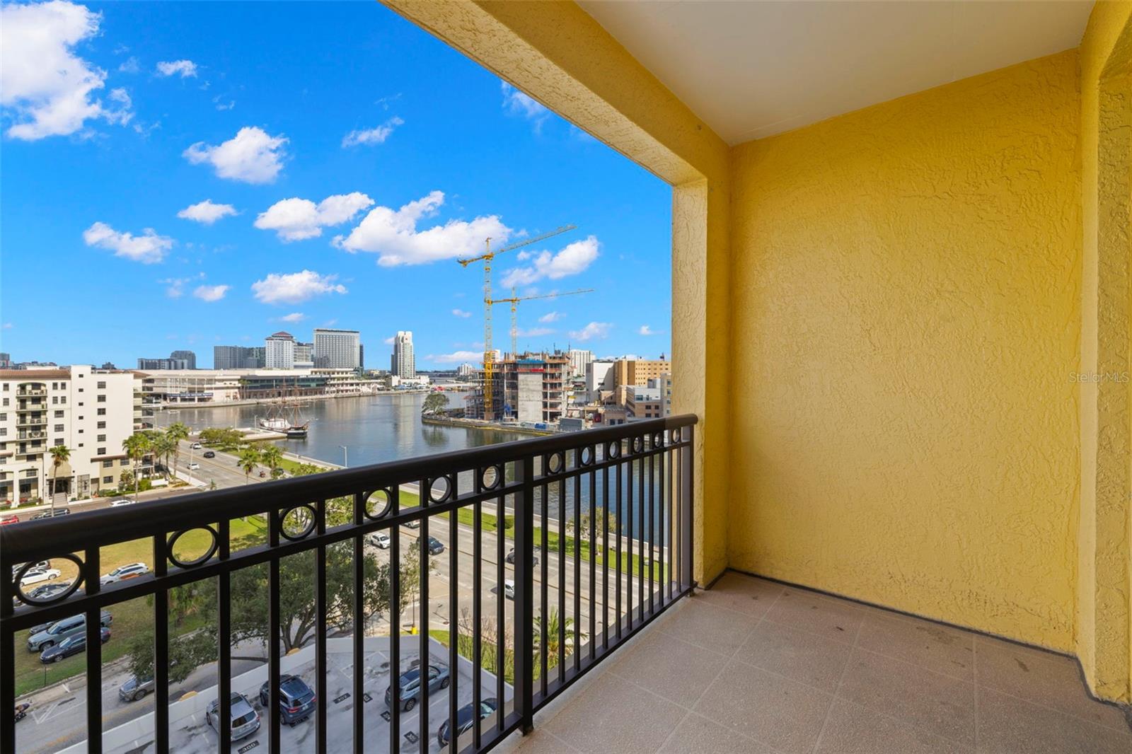 Image 30 of 40 For 345 Bayshore Boulevard 910