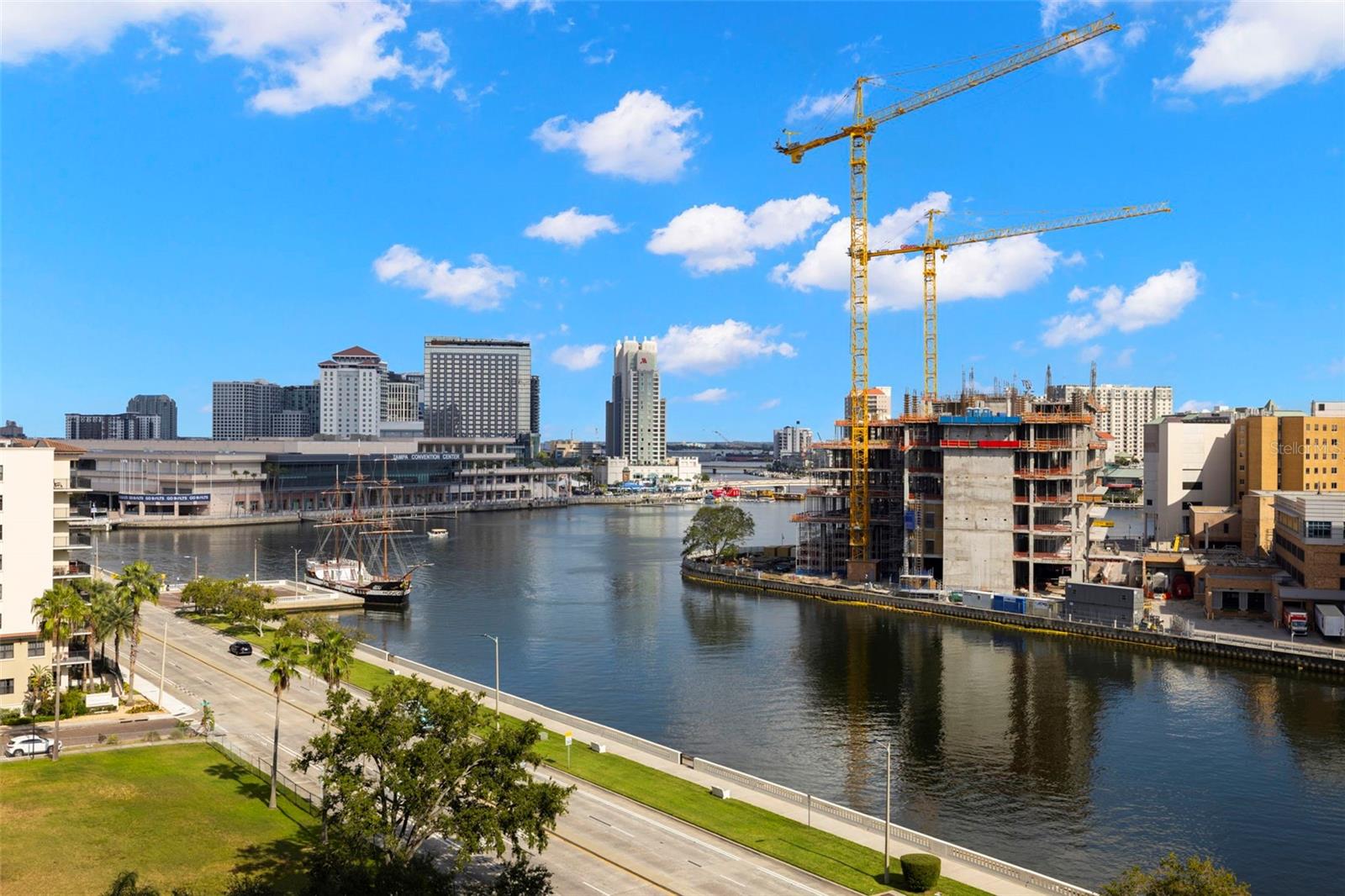 Image 4 of 40 For 345 Bayshore Boulevard 910