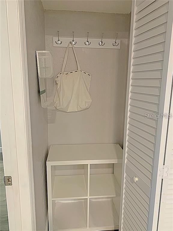 Image 14 of 47 For 500 Belcher Road S 211