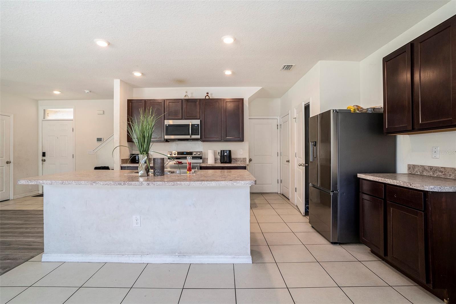 Image 5 of 26 For 10023 Merry Fawn Court