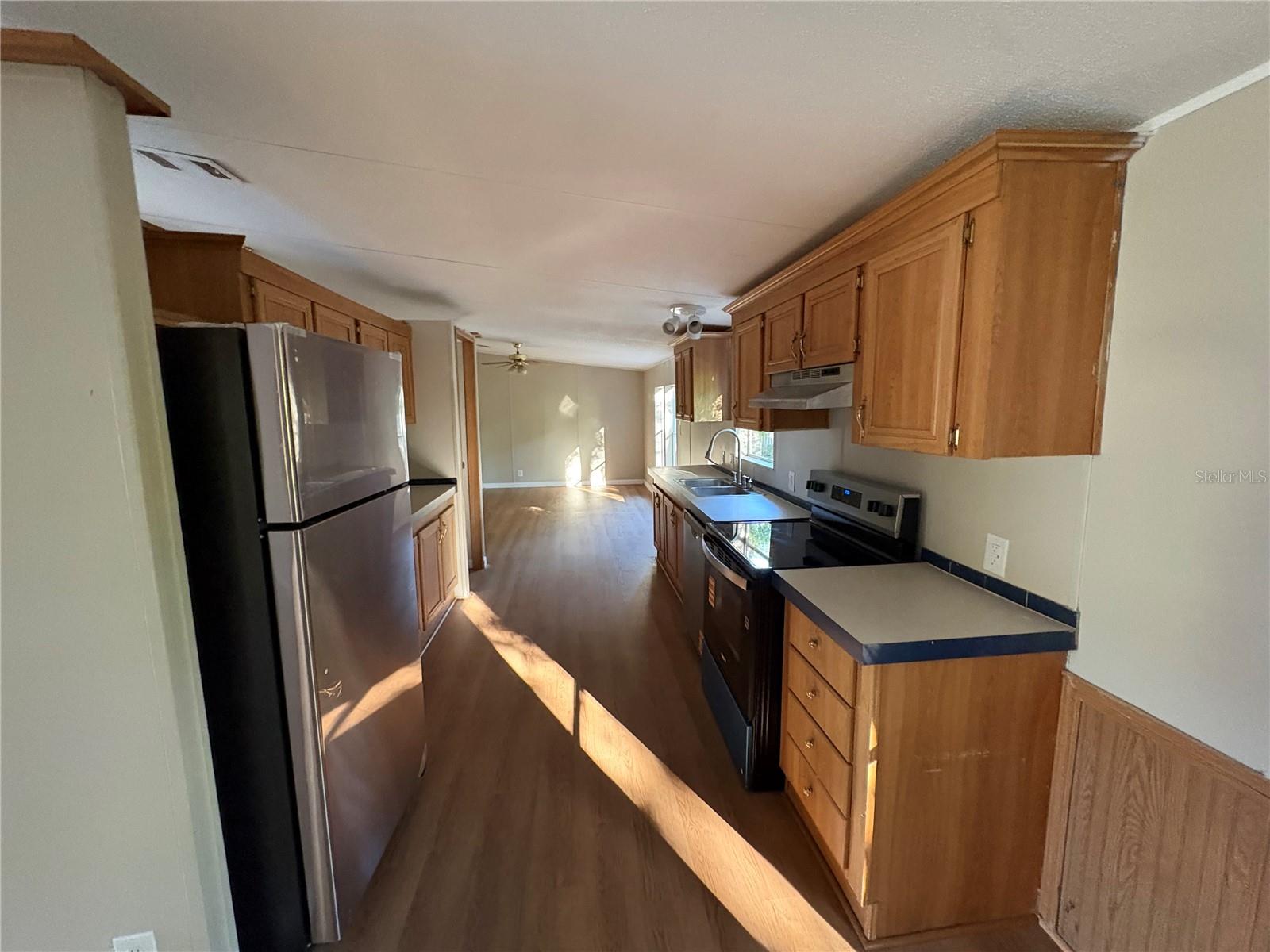 Image 8 of 23 For 28492 Sentinel Street