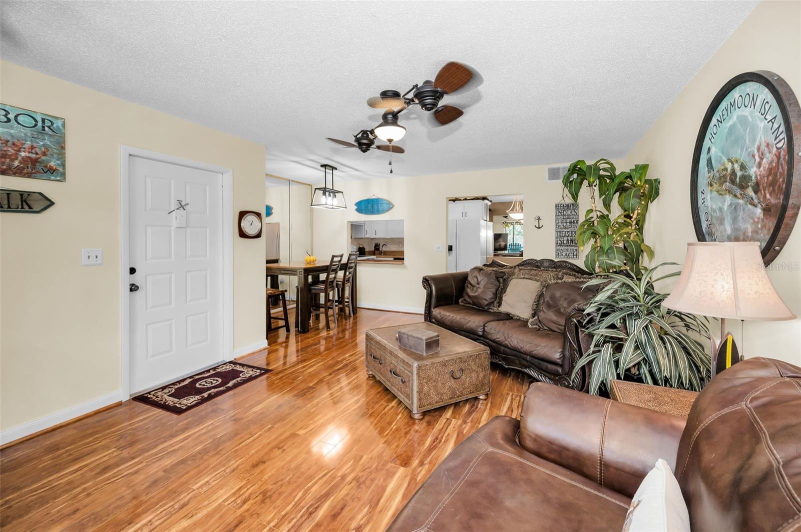 Image 14 of 76 For 1488 Pine Glen Lane B2