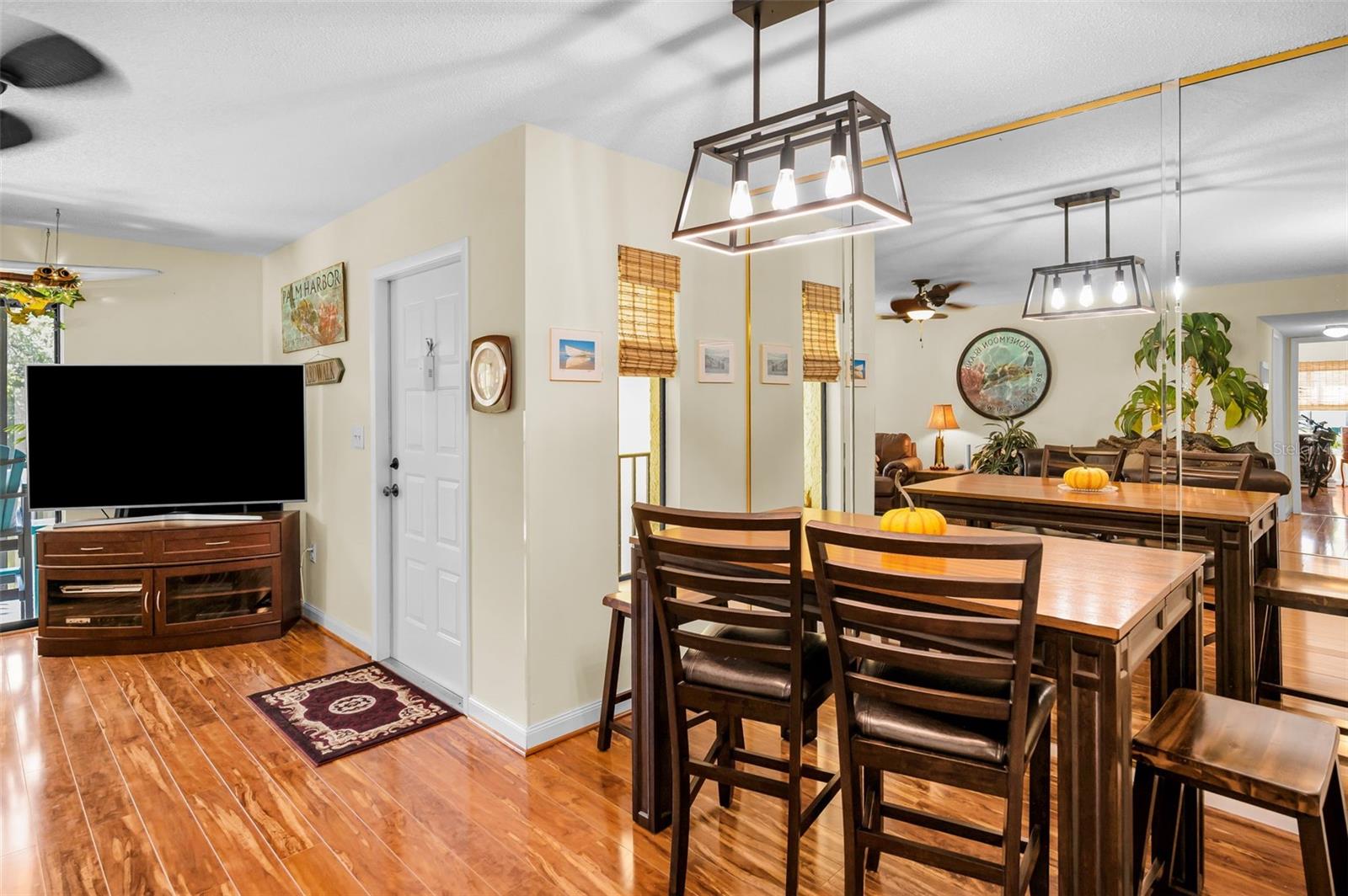 Image 15 of 76 For 1488 Pine Glen Lane B2