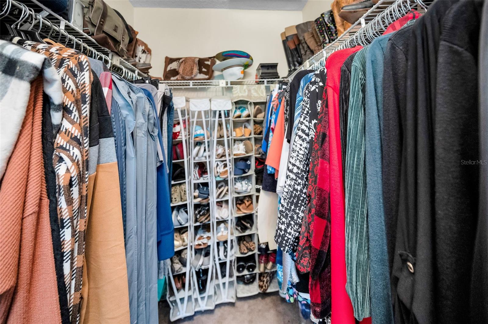 Image 25 of 76 For 1488 Pine Glen Lane B2