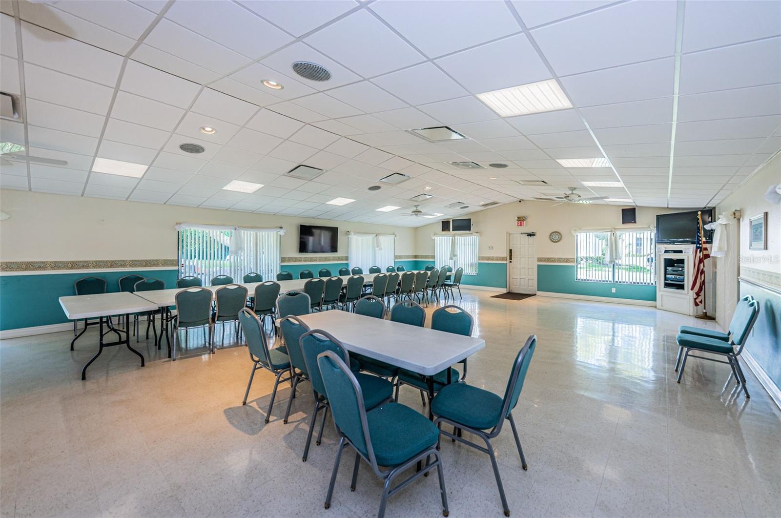 Image 57 of 76 For 1488 Pine Glen Lane B2