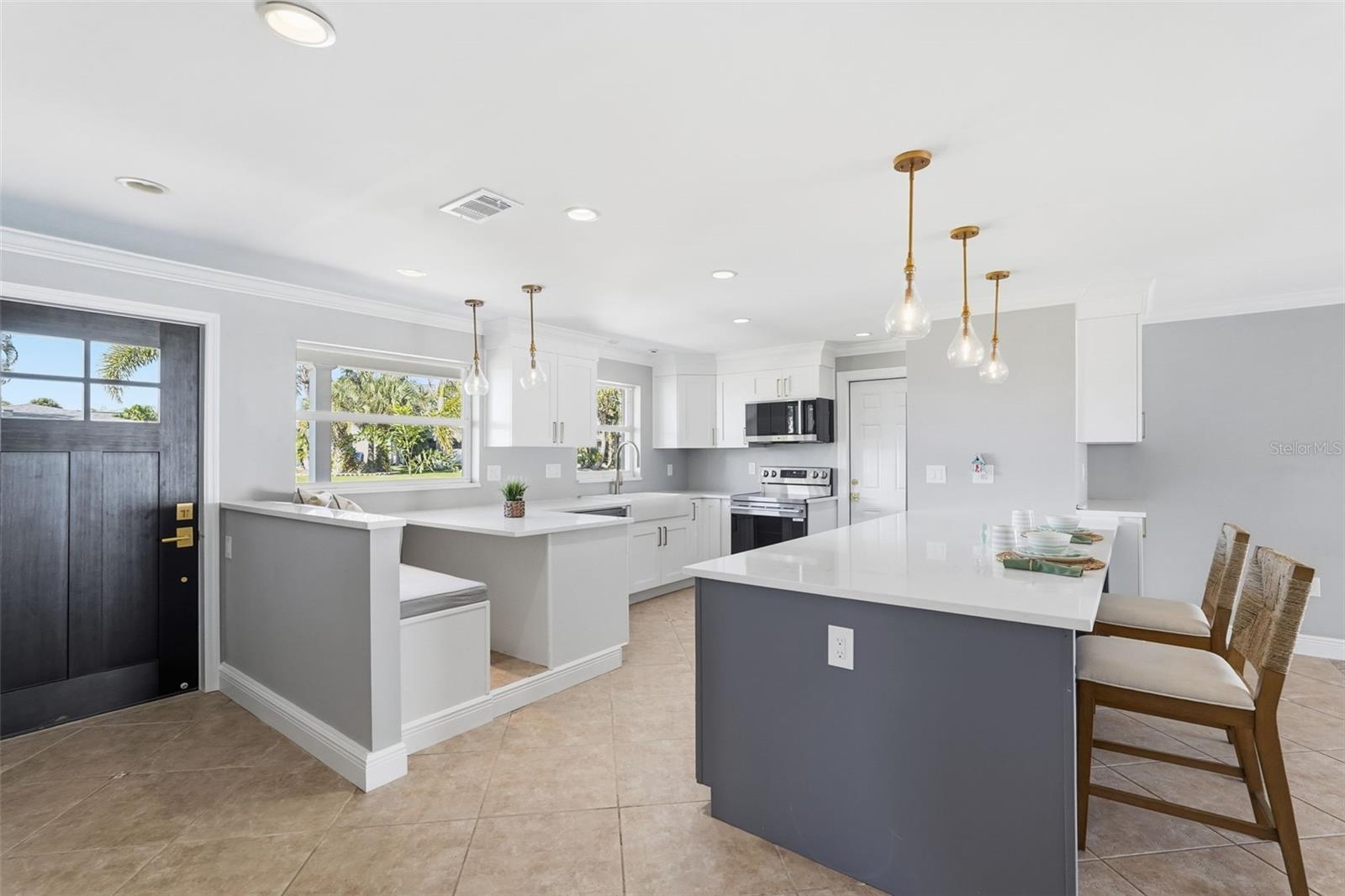 Image 7 of 32 For 101 Michigan Boulevard