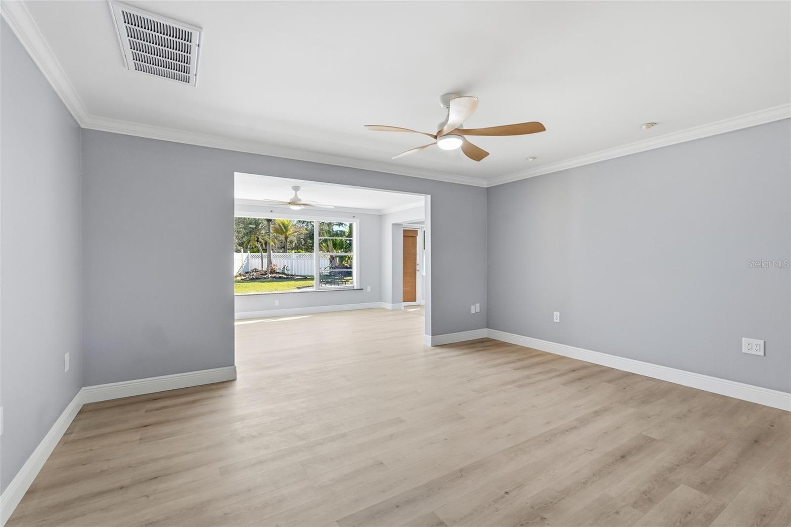 Image 9 of 32 For 101 Michigan Boulevard