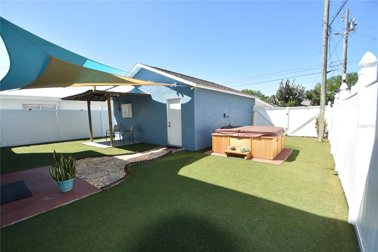 Image 46 of 53 For 2918 10th Street N