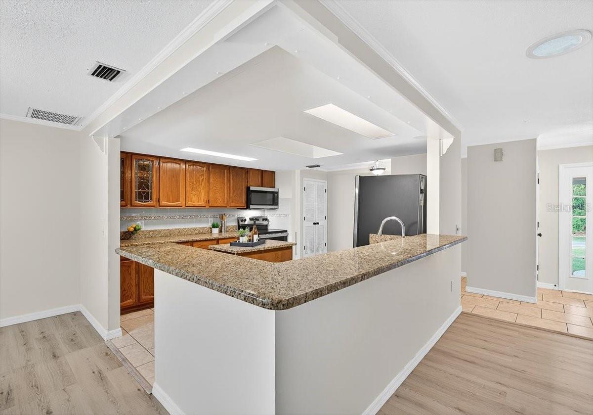 Image 11 of 36 For 11755 Fisherman Lane