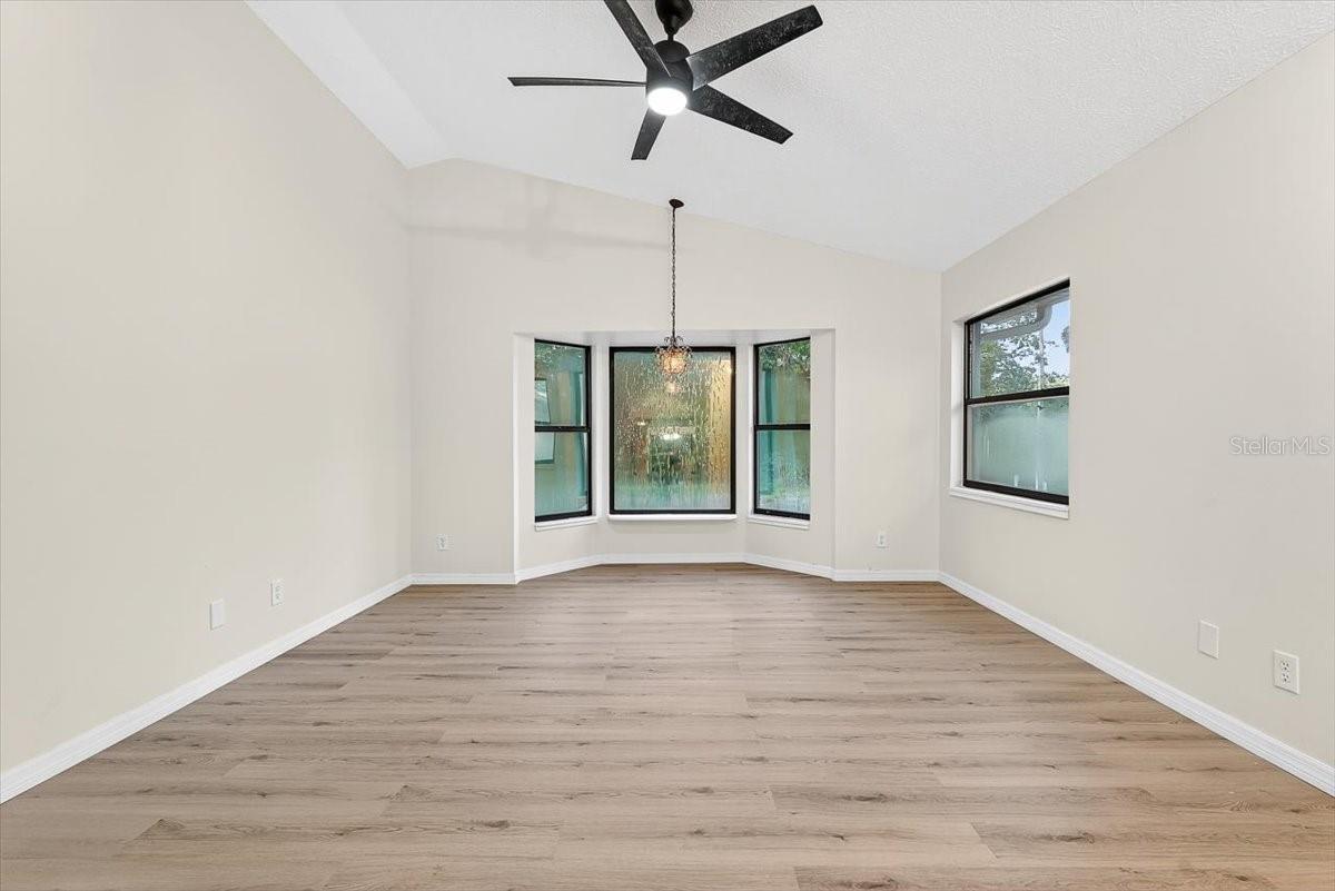 Image 17 of 36 For 11755 Fisherman Lane