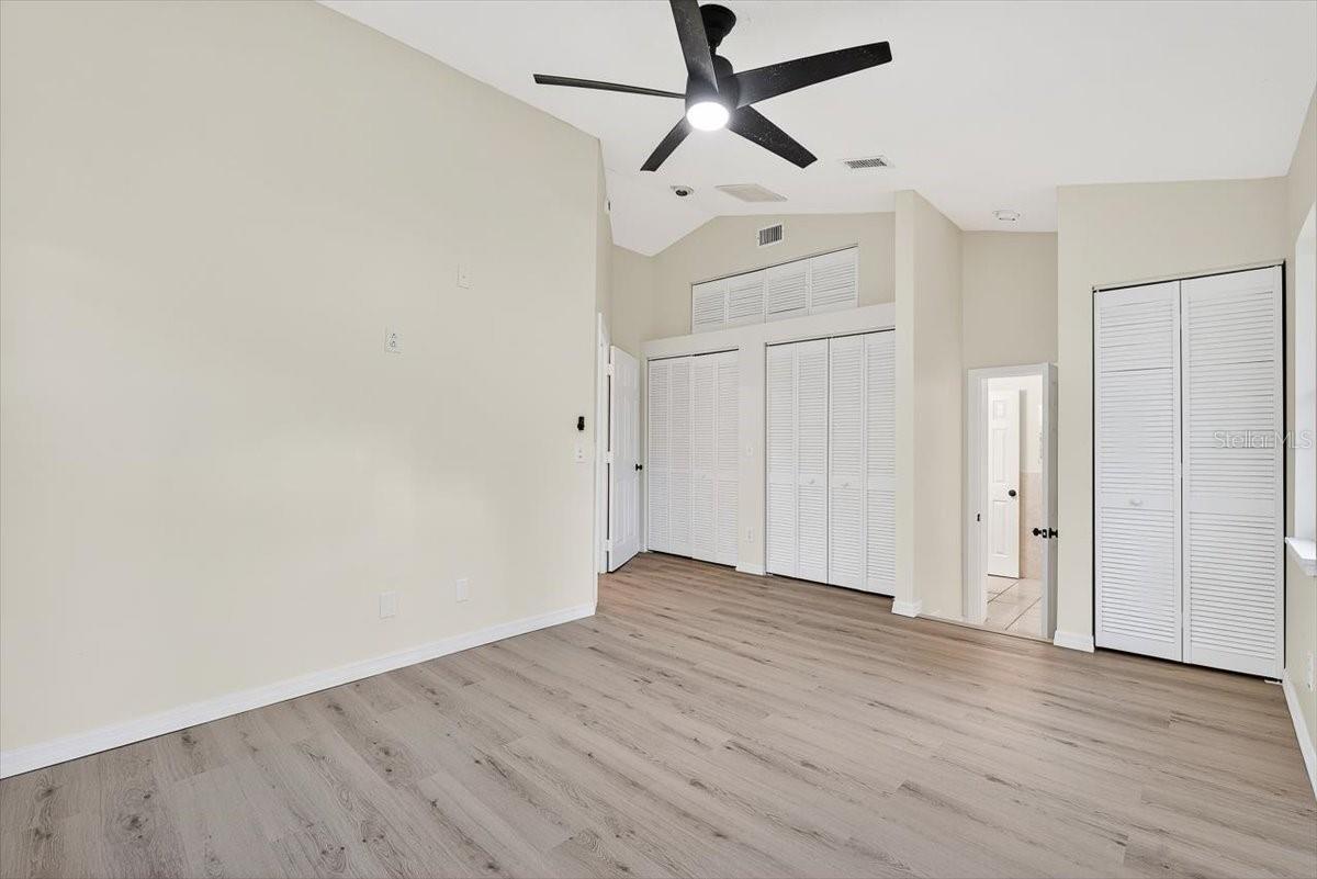 Image 19 of 36 For 11755 Fisherman Lane