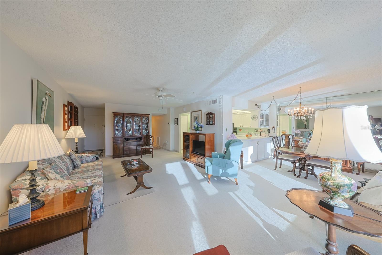 Image 18 of 46 For 1655 Highland Avenue J295