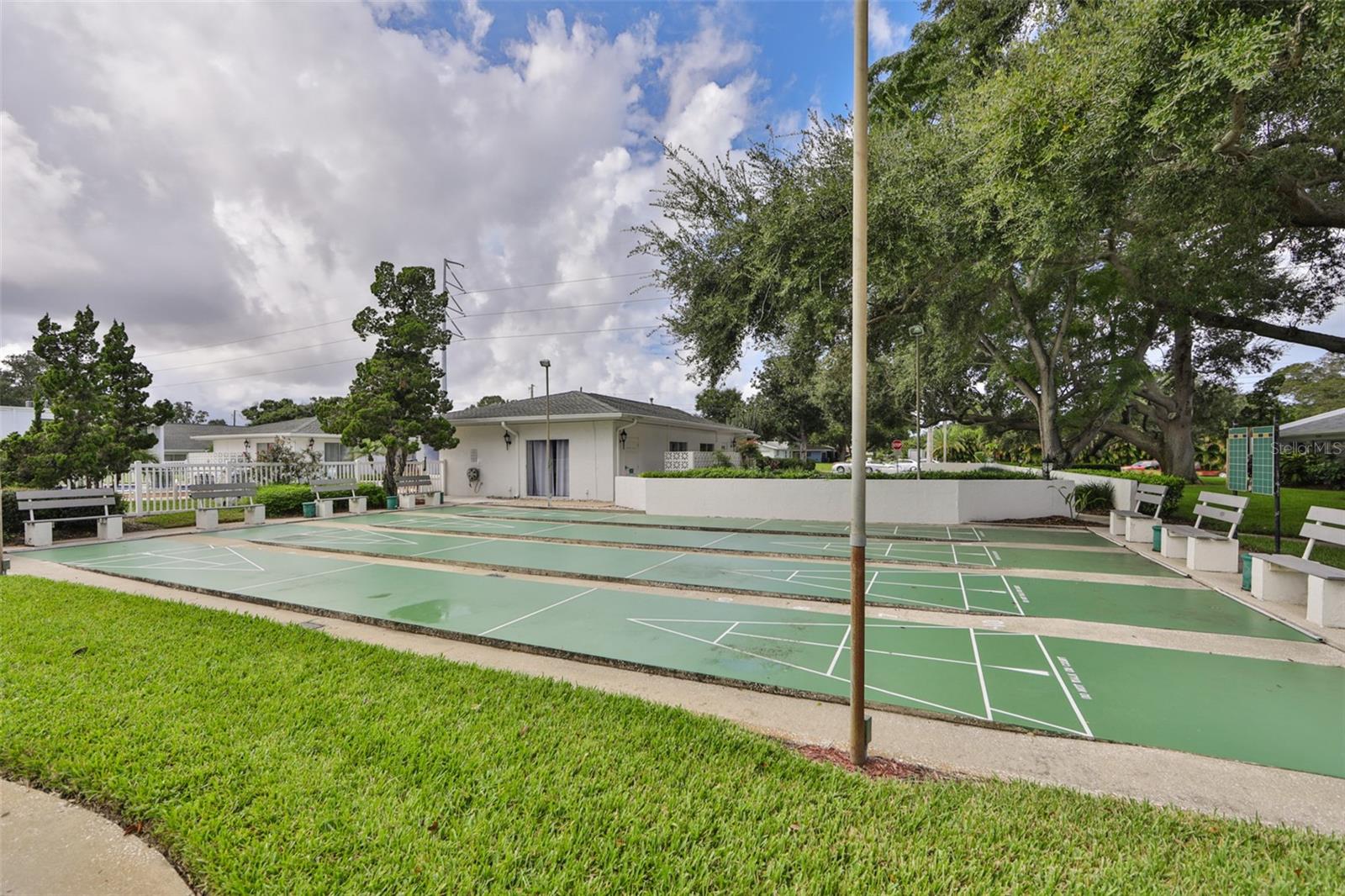 Image 34 of 46 For 1655 Highland Avenue J295
