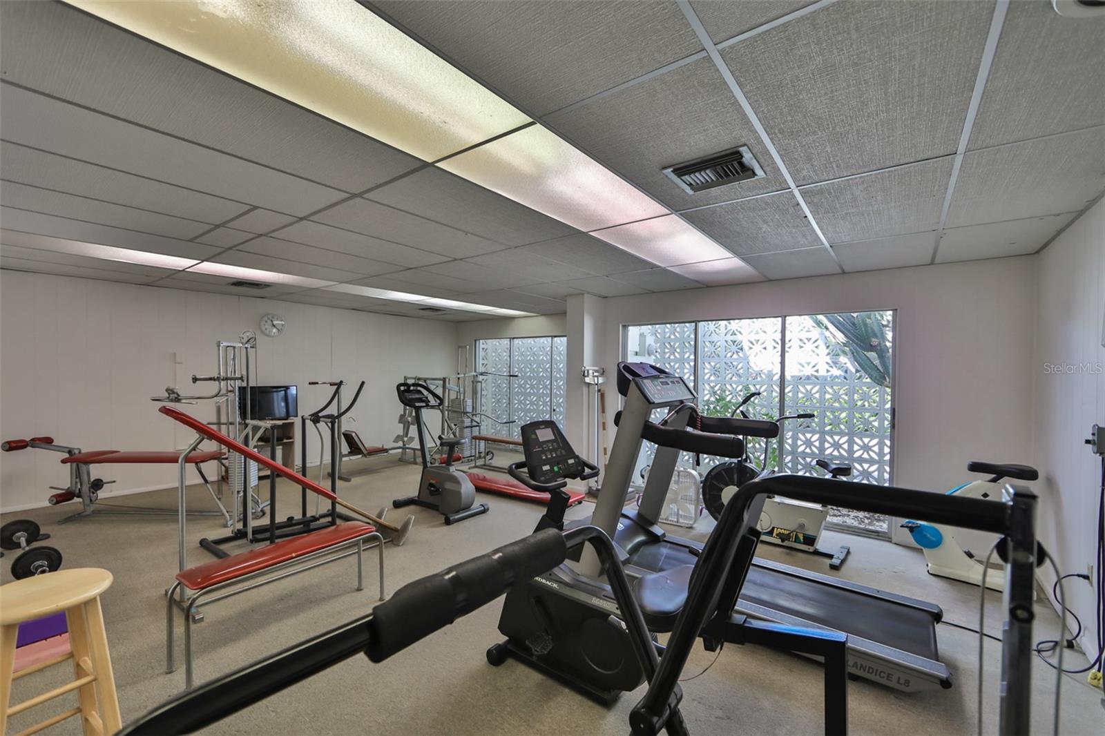 Image 35 of 46 For 1655 Highland Avenue J295