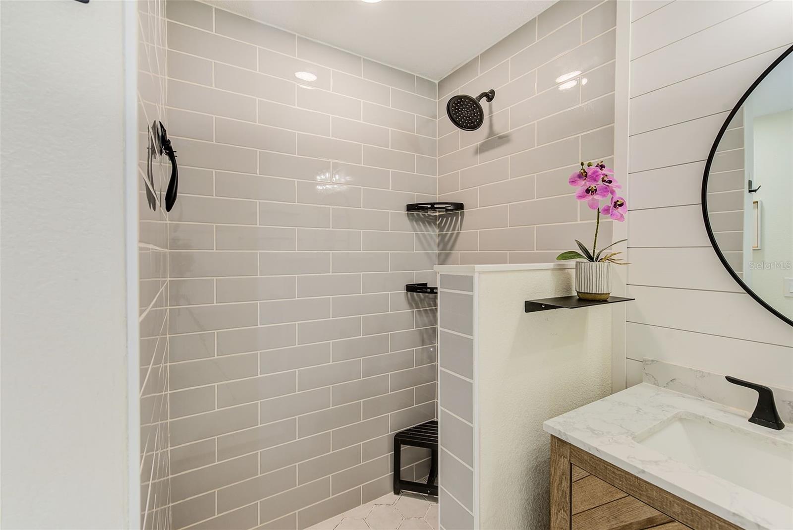 Image 13 of 33 For 4703 Wallace Avenue