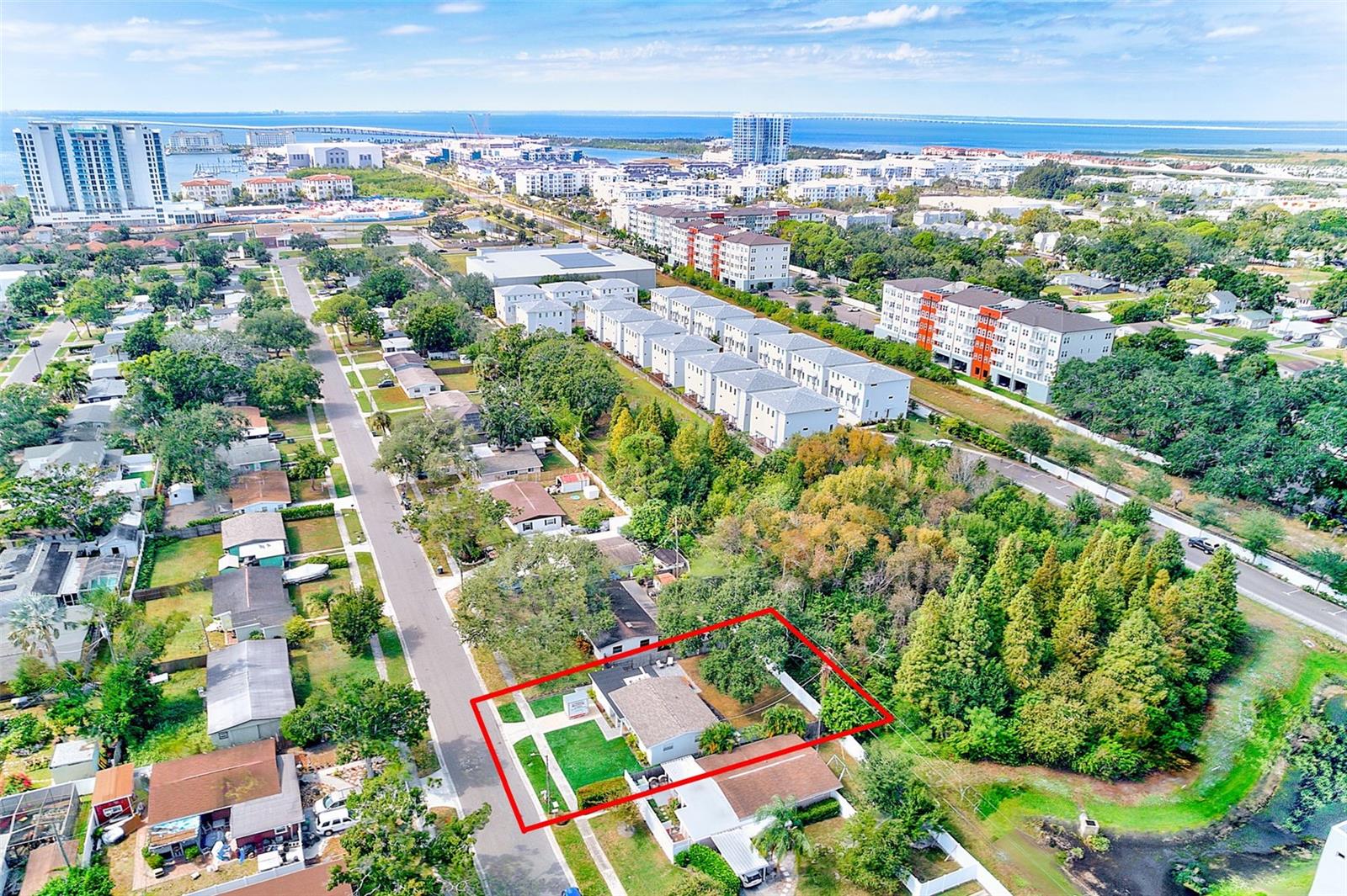 Image 27 of 33 For 4703 Wallace Avenue