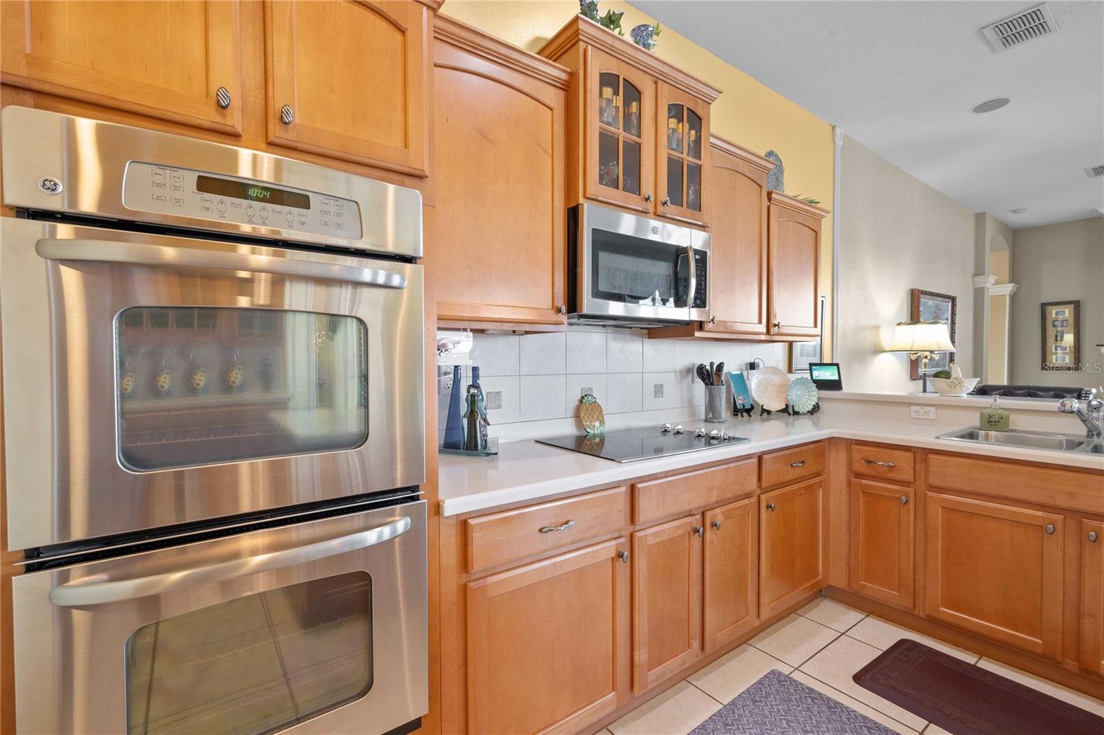 Image 16 of 75 For 13301 Thoroughbred Drive