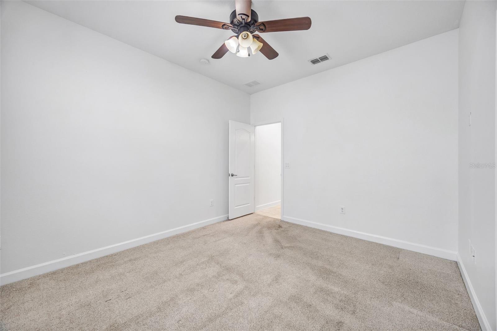 Image 40 of 75 For 19084 Shalott Court