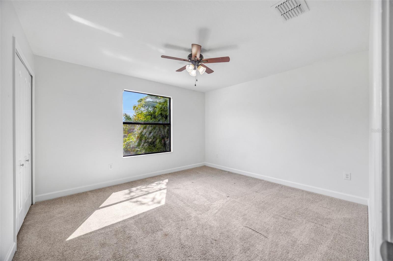 Image 47 of 75 For 19084 Shalott Court