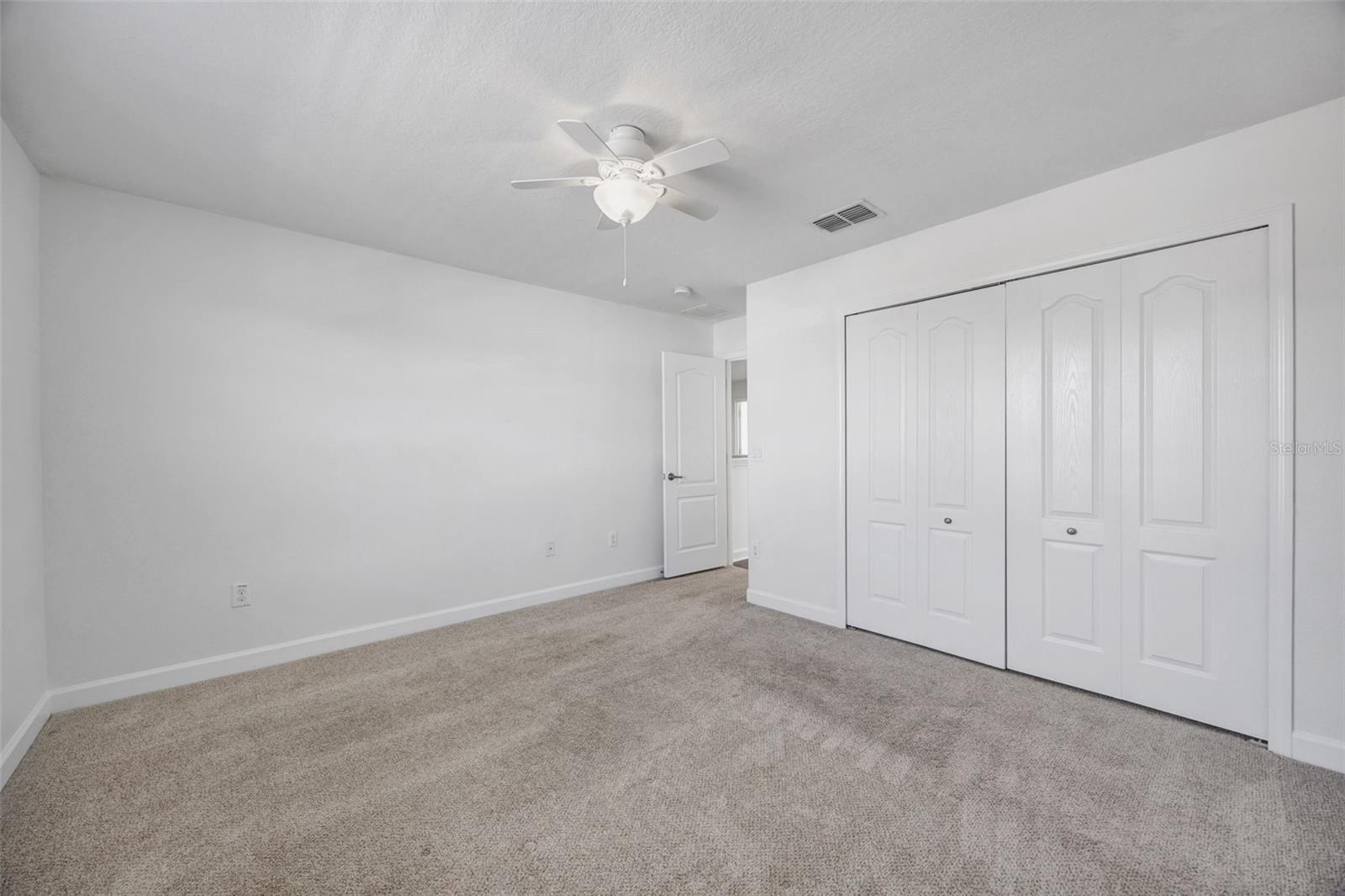 Image 52 of 75 For 19084 Shalott Court