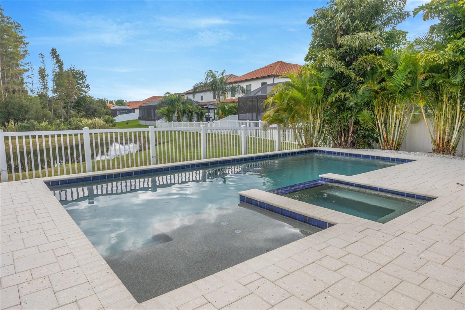 Image 58 of 75 For 19084 Shalott Court