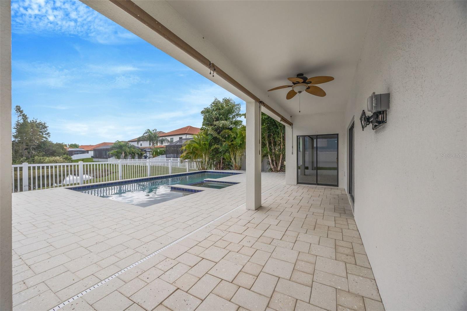 Image 59 of 75 For 19084 Shalott Court