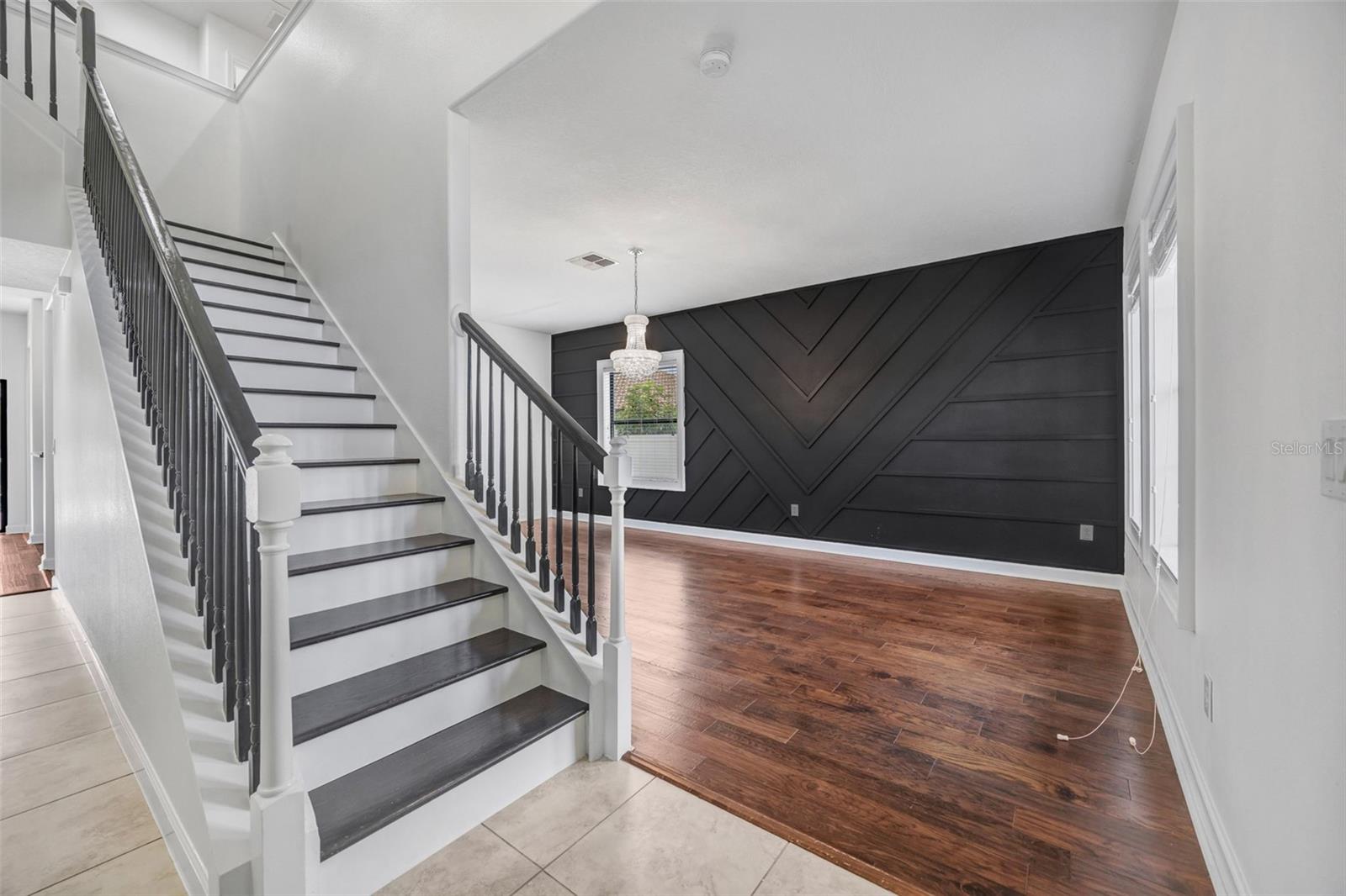 Image 6 of 75 For 19084 Shalott Court