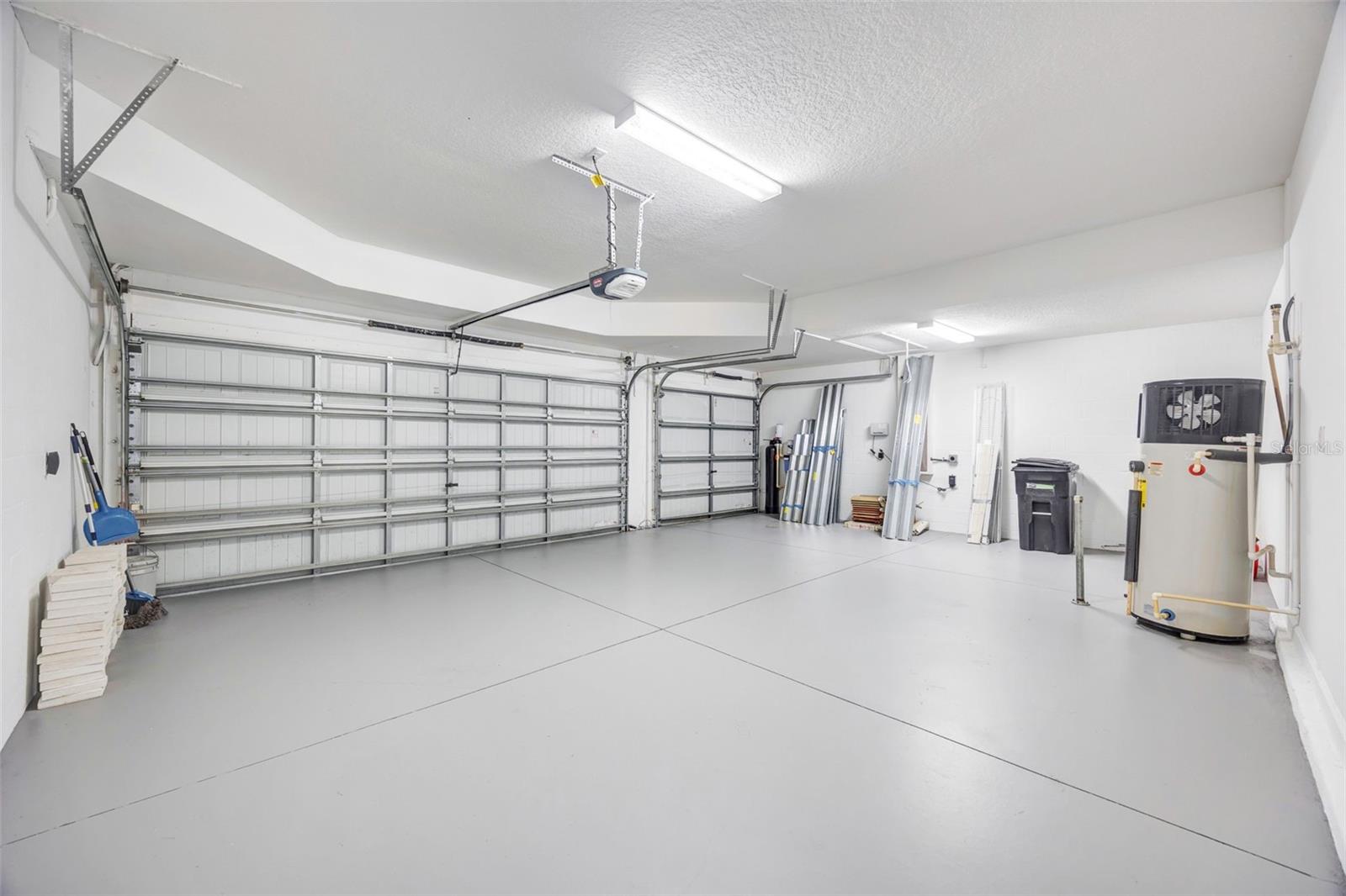 Image 64 of 75 For 19084 Shalott Court