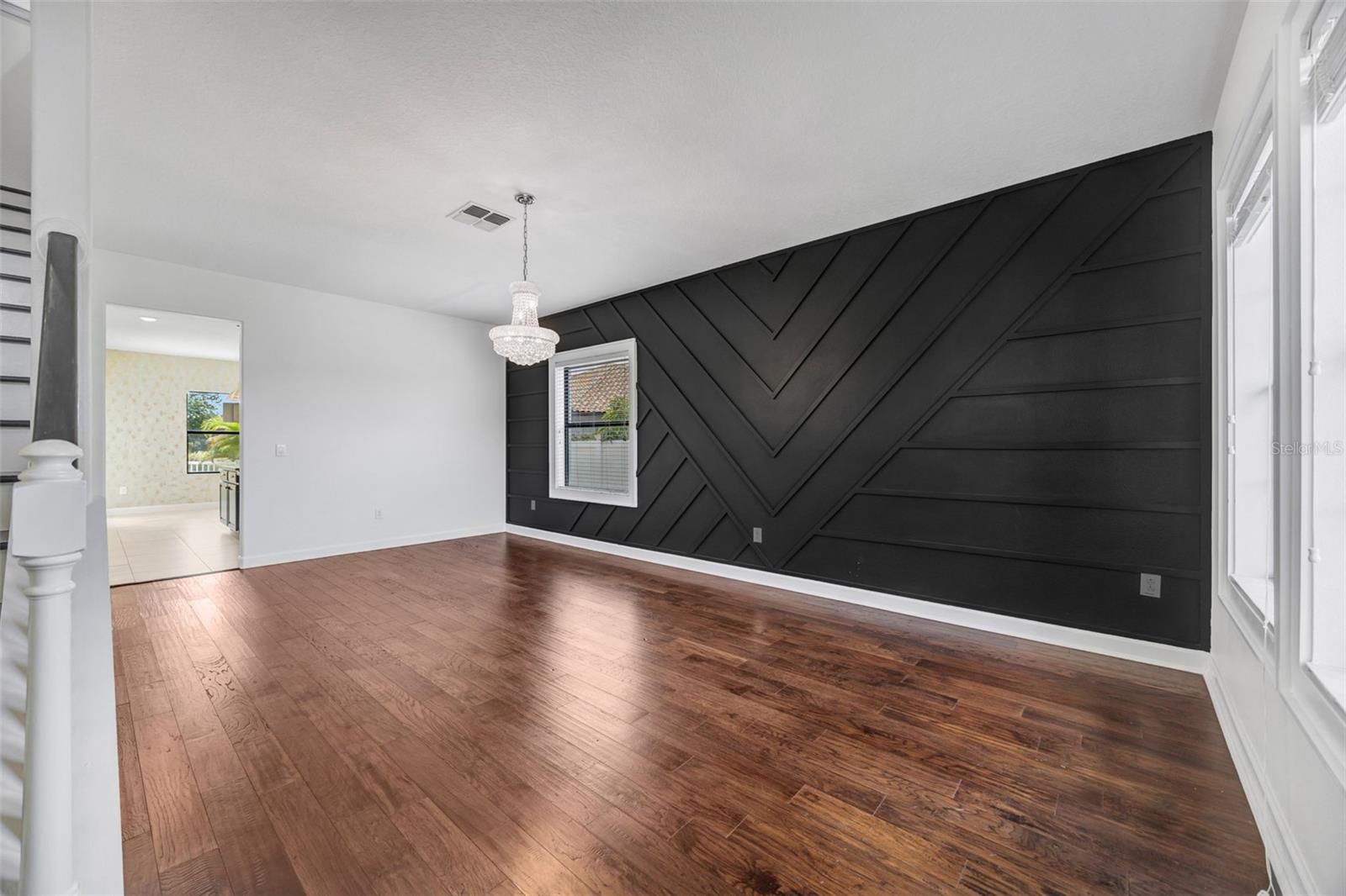 Image 7 of 75 For 19084 Shalott Court