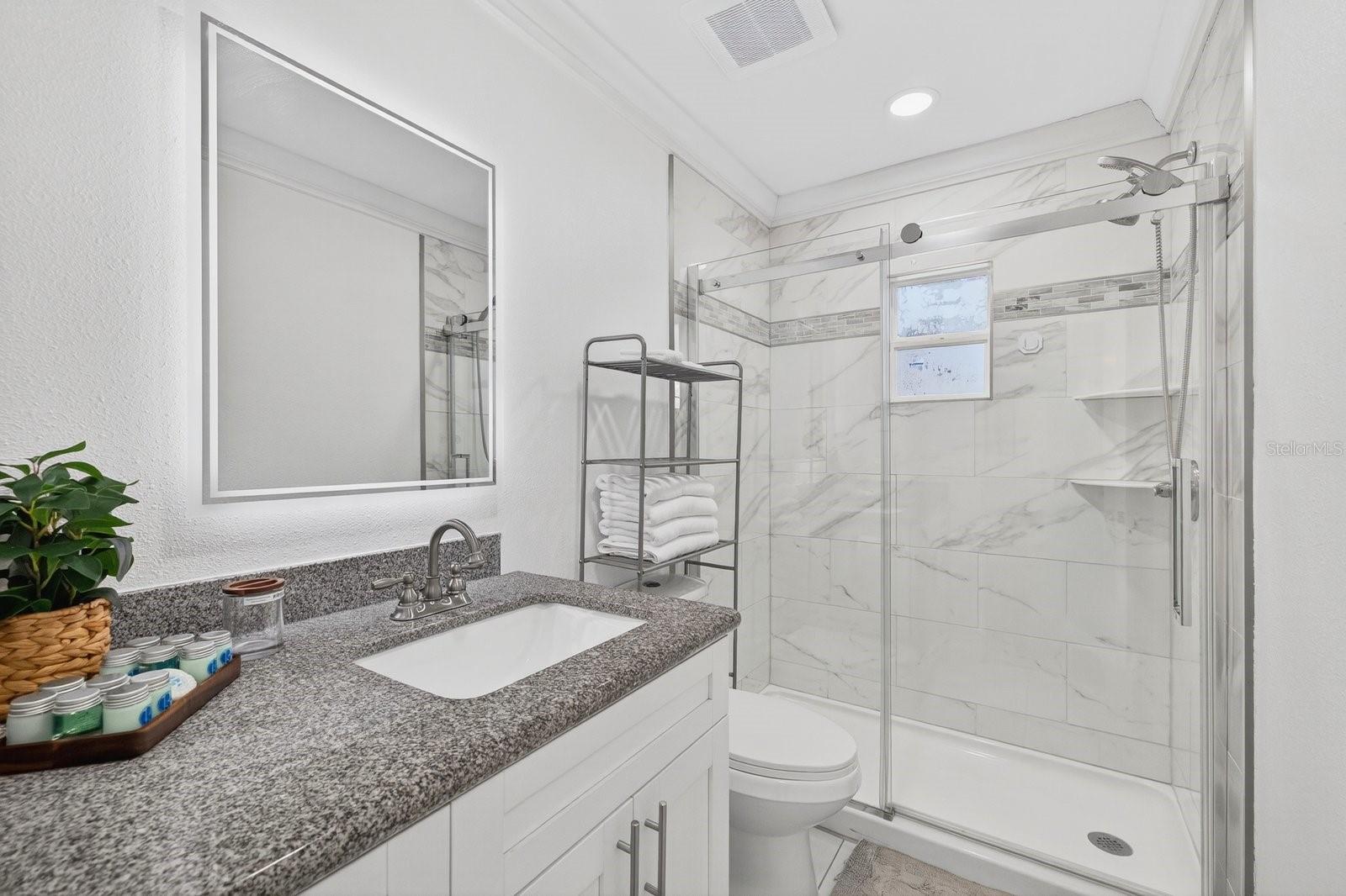 Image 14 of 29 For 4208 Hubert Avenue