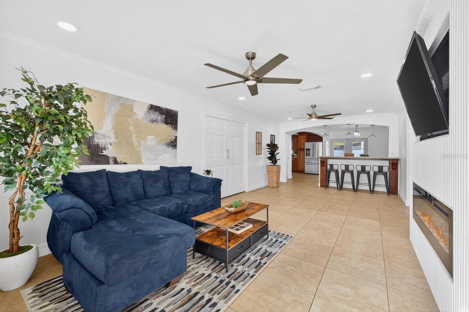 Image 6 of 29 For 4208 Hubert Avenue