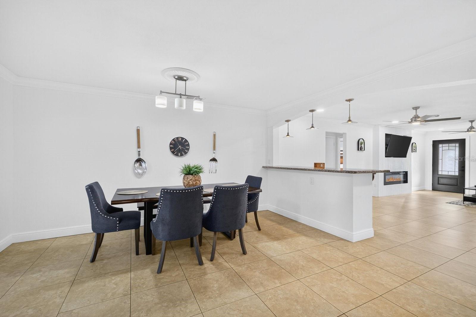 Image 8 of 29 For 4208 Hubert Avenue