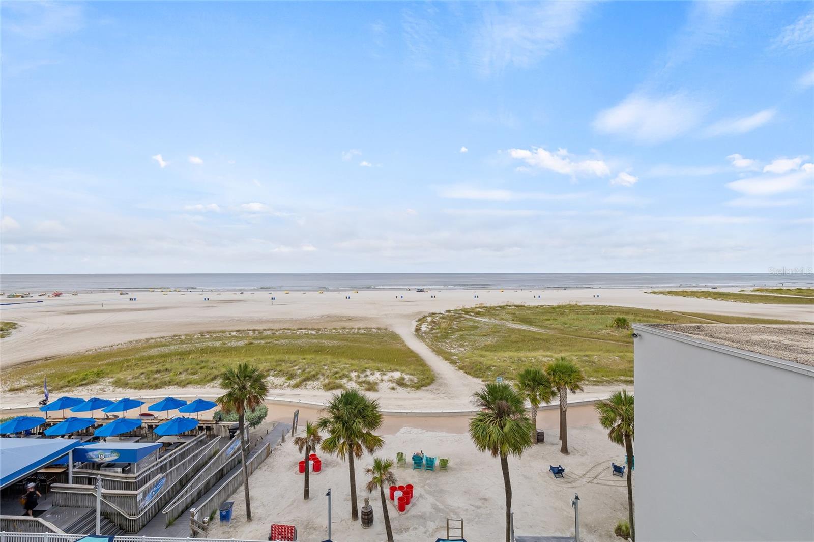 Image 45 of 56 For 10650 Gulf Boulevard 541